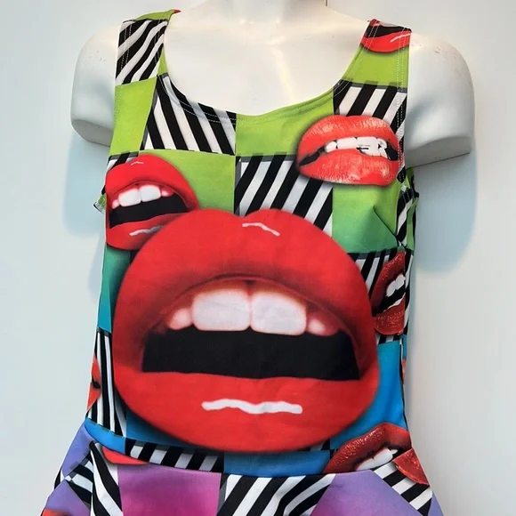 Colorful & Funky Pop Art Lip Print Peplum Tank Top - Picture 3 of 7